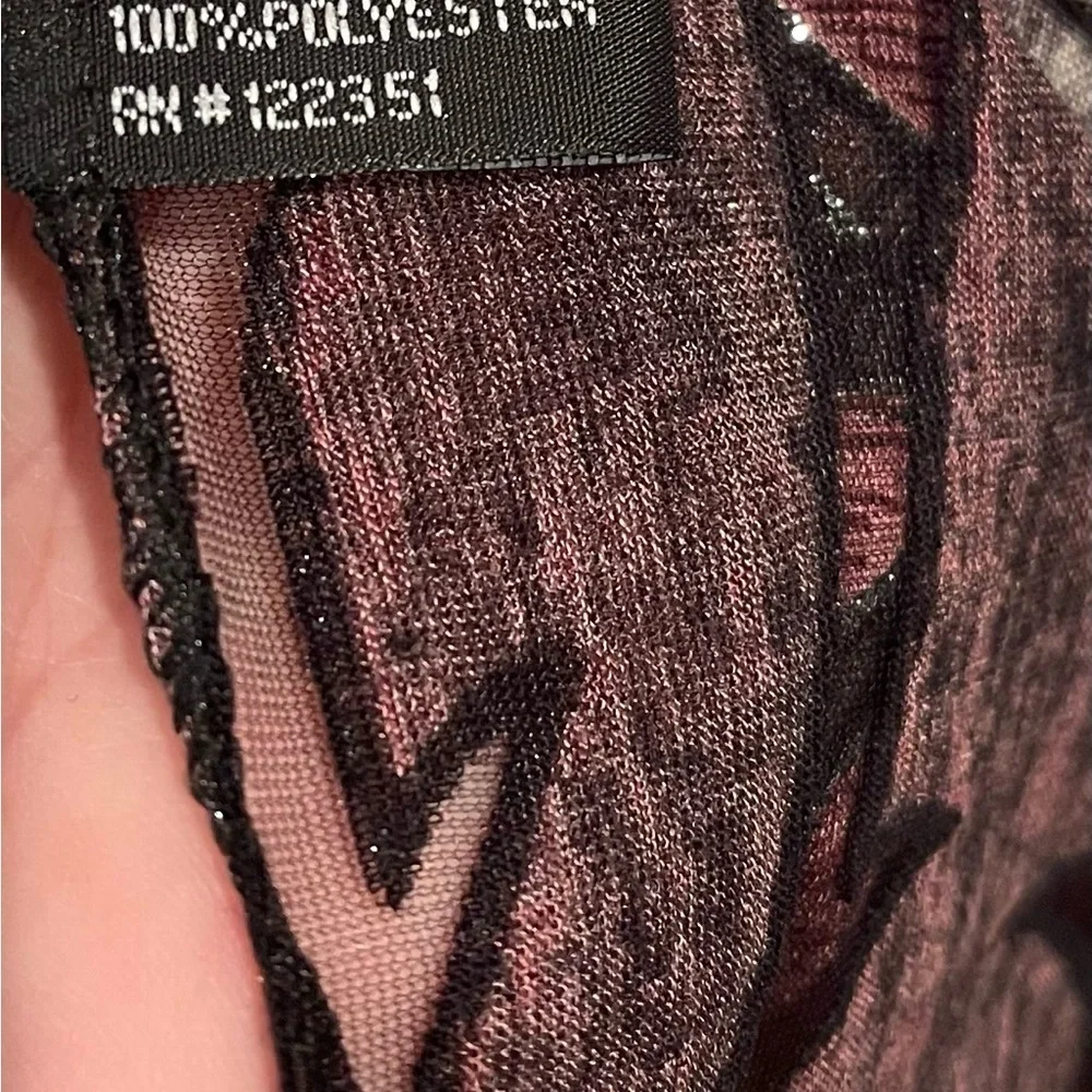 Elegant Floral Black, Pinkish/Purplish Scarf.